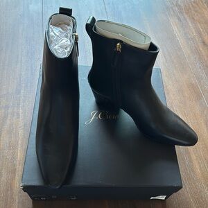 New in box Size 8.5 J. Crew Women's Black Leather Western Boots
